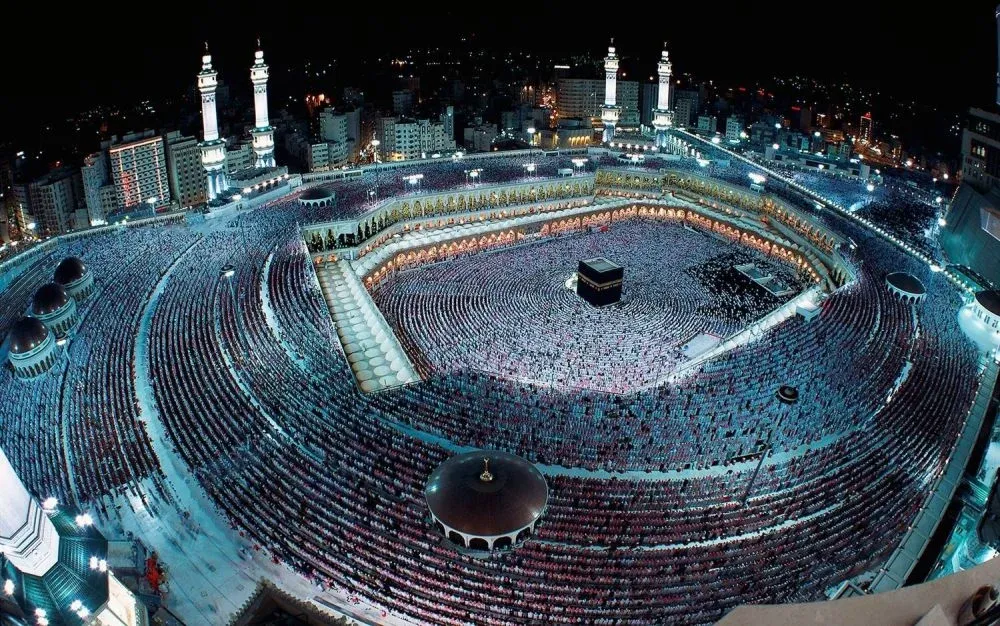 الكعبة المشرفة في المسجد الحرام بمكة المكرمة